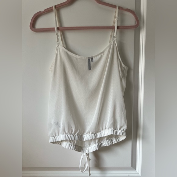 **Maurice’s Sheer Ruffle Tank, Small - Picture 6 of 9